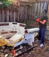 Best Mattress Disposal  in Laurel, DE